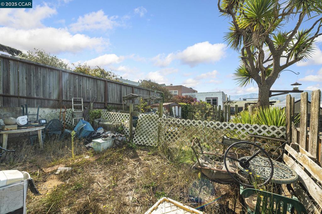 VISITATION VALL. - Residential