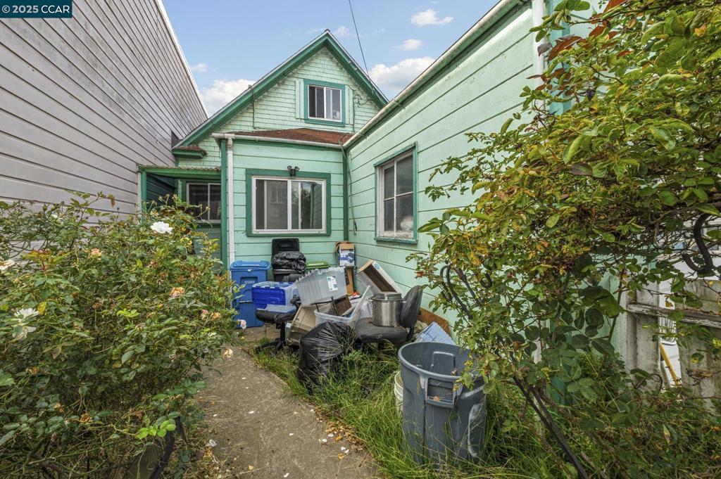 VISITATION VALL. - Residential