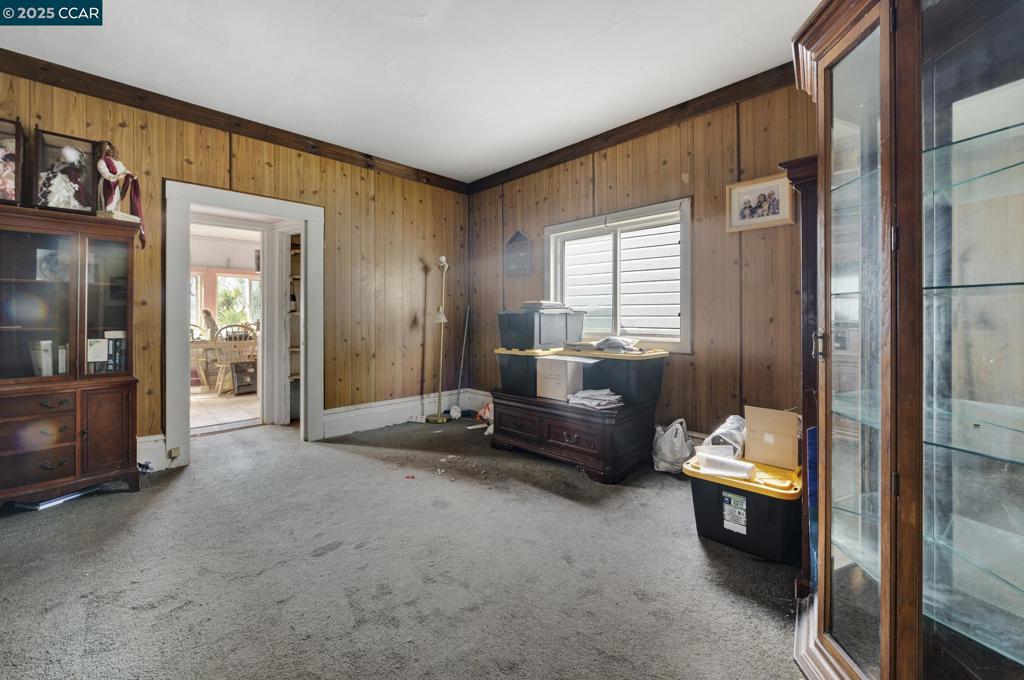 VISITATION VALL. - Residential