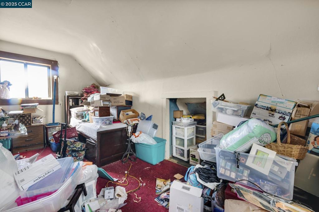 VISITATION VALL. - Residential