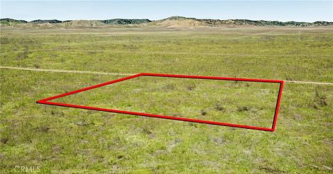 Tiny photo for 13330 COOPERSTOWN Road, Santa Margarita, CA 93453 (MLS # PI26050411)