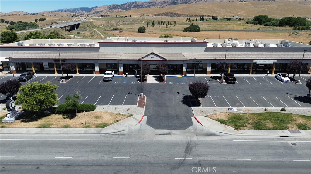 Photo 1 of 16 — 1001 W Tehachapi Boulevard A400, Tehachapi, CA 93561