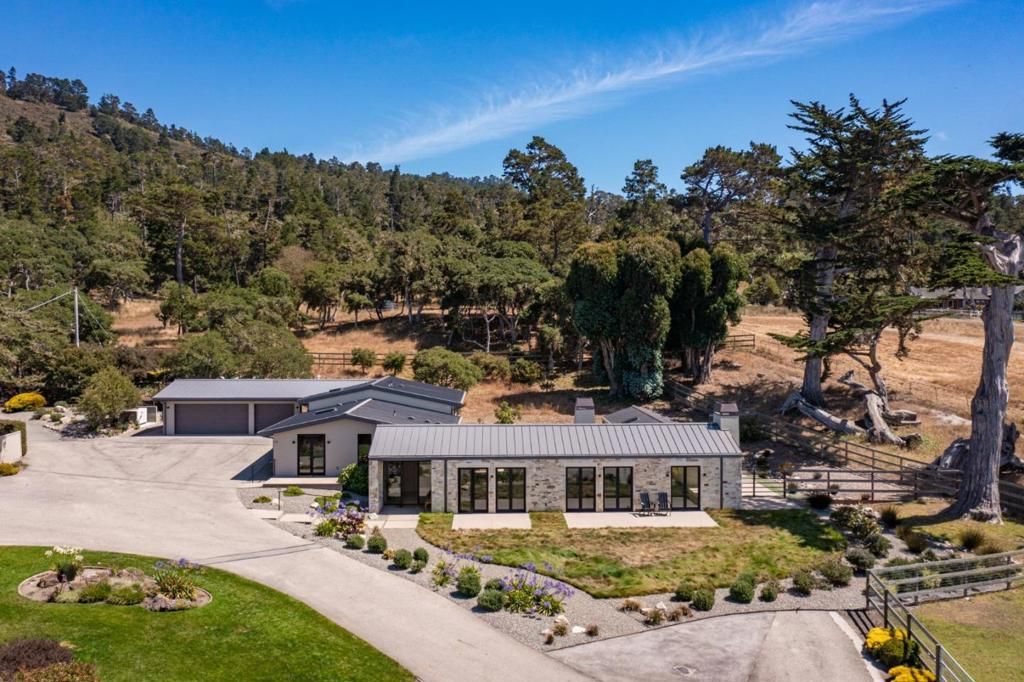 Photo of 53 Riley Ranch Road, Carmel, CA 93923 (MLS # ML82021787)