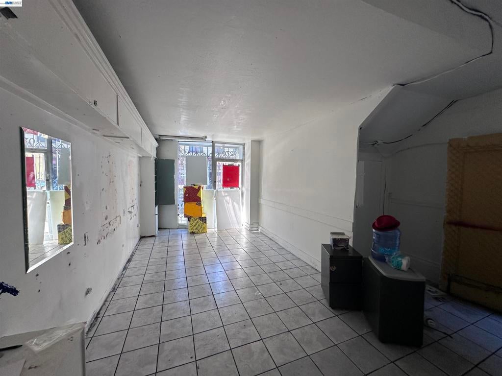 2270 International Blvd