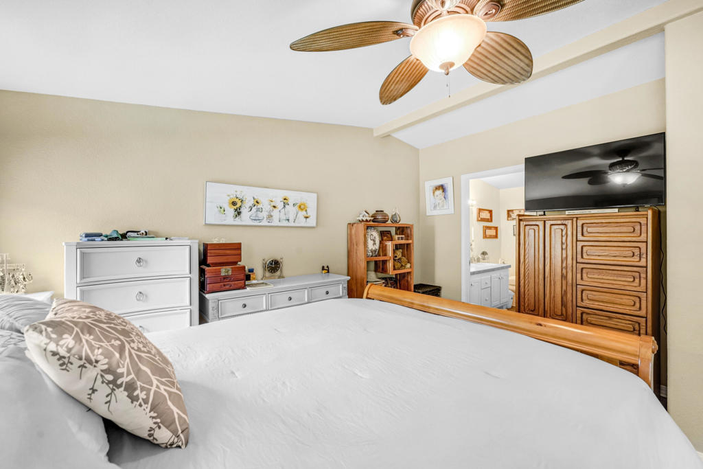 Desert Sands Mobile - Manufactured In Park