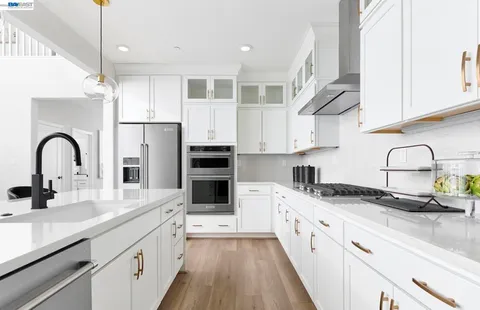 MLS: 41133519
