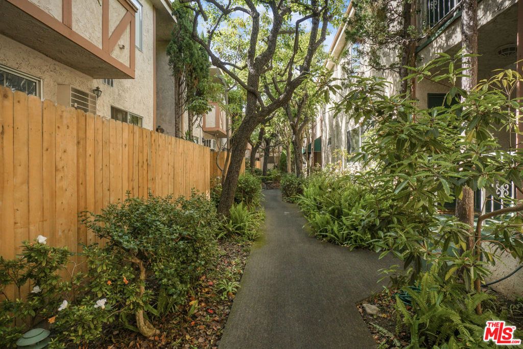 Photo of 12030 Rochester Avenue #210, Los Angeles, CA 90025 (MLS # 26660085)