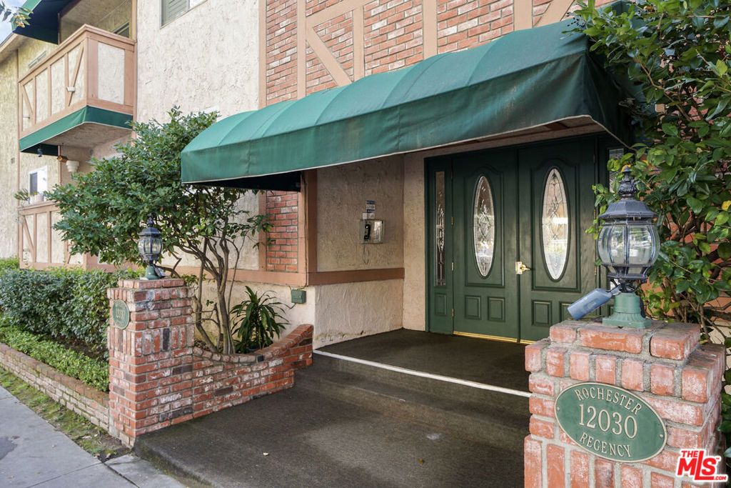 Photo of 12030 Rochester Avenue #210, Los Angeles, CA 90025 (MLS # 26660085)