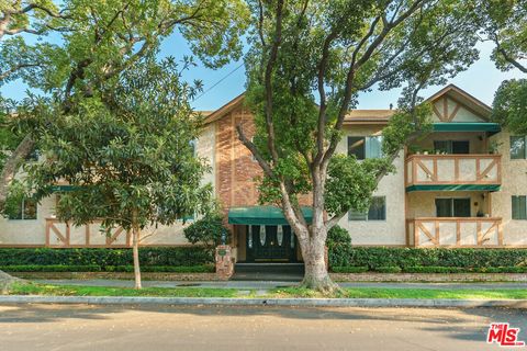 Photo of 12030 Rochester Avenue #210, Los Angeles, CA 90025 (MLS # 26660085)