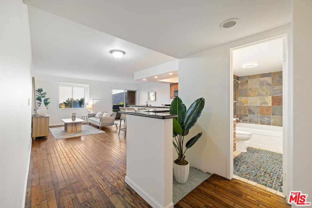 Properties 3 2700 Cahuenga Boulevard 3108