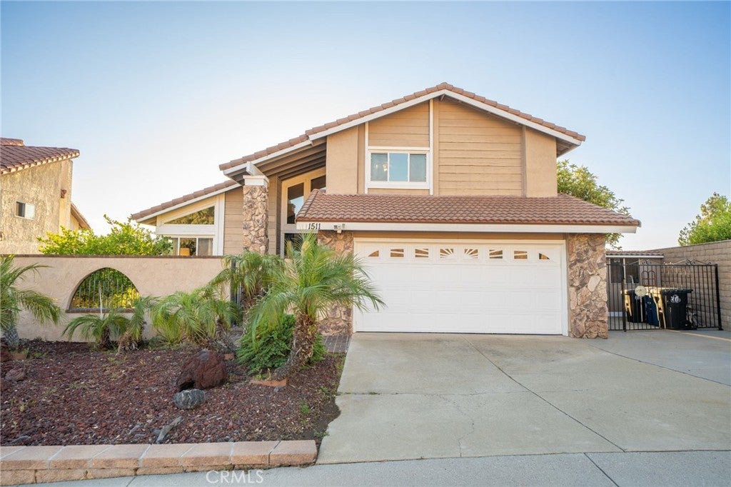 1511 Deer Crossing