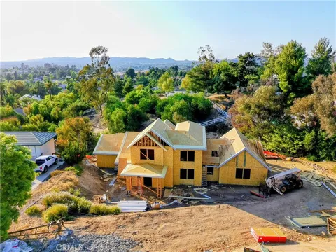 MLS: SW26094709