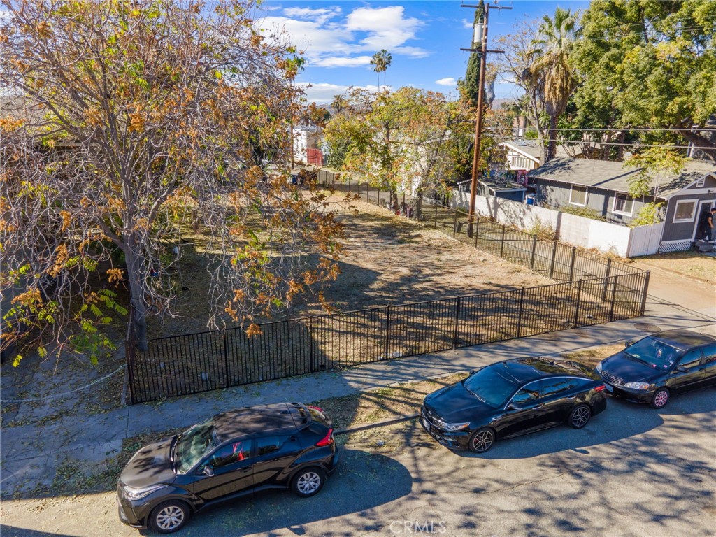 335 North Gordon Street