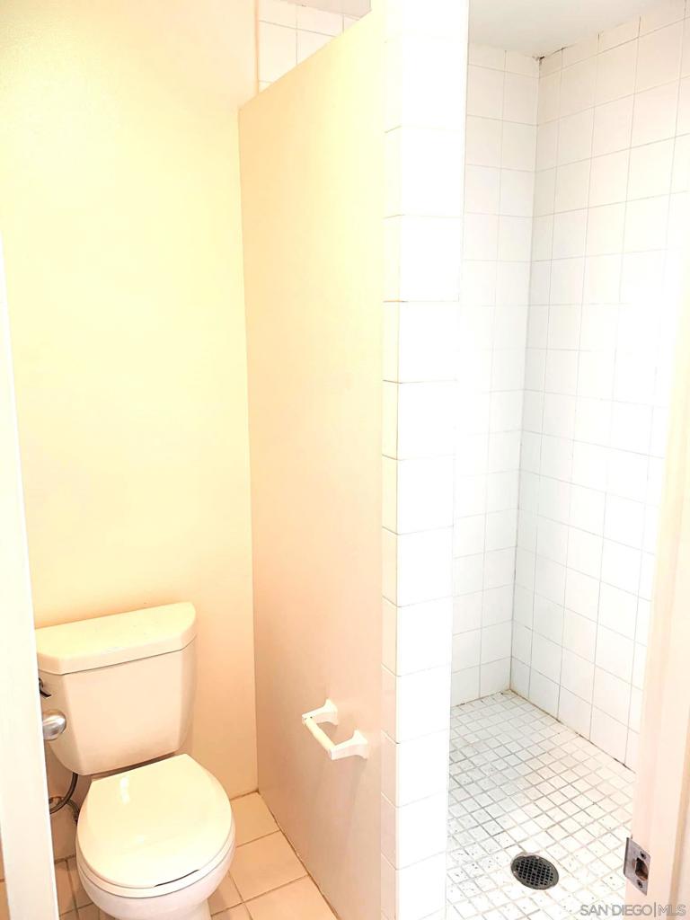 University City - Residential Lease