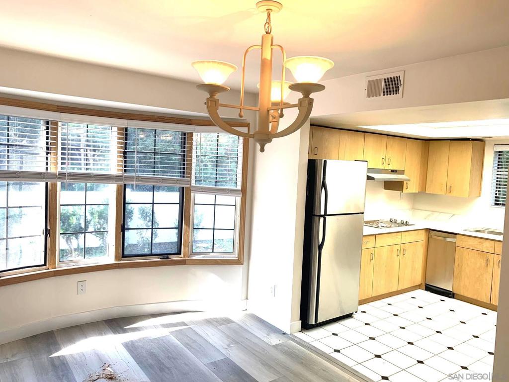 University City - Residential Lease