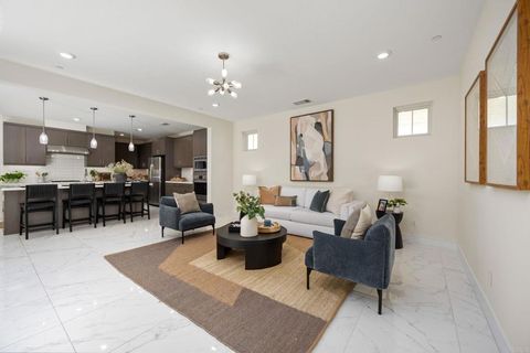 6784 Kenmar Way San Diego CA 92130