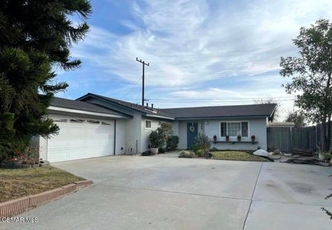 Photo of 1346 Sevilla Street, Camarillo, CA 93010 (MLS # 226001794)