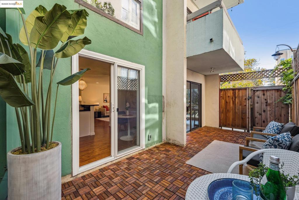 PIEDMONT AVENUE - Residential