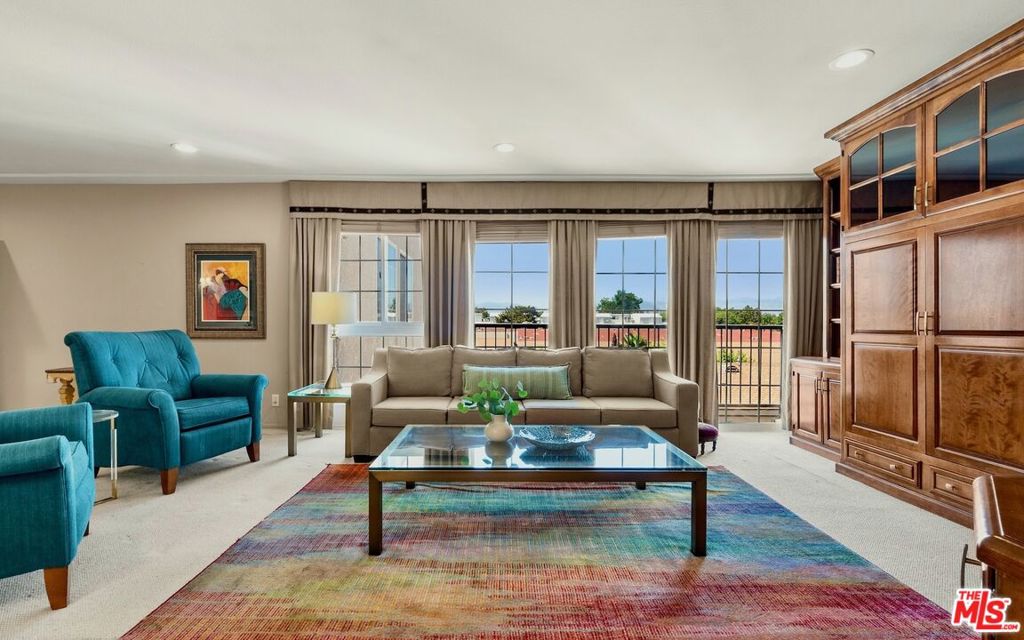 5050 Coldwater Canyon Avenue PH1, Los Angeles CA 91423