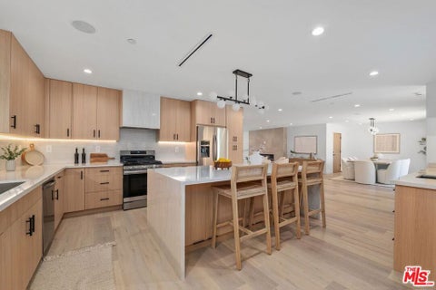 Tiny photo for 5807 Balcom Avenue, Encino, CA 91316 (MLS # 26870553)