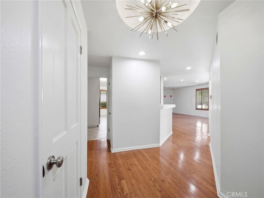 Photo of 1315 roxbury dr DR #204, Los Angeles, CA 90035 (MLS # SR26147925)