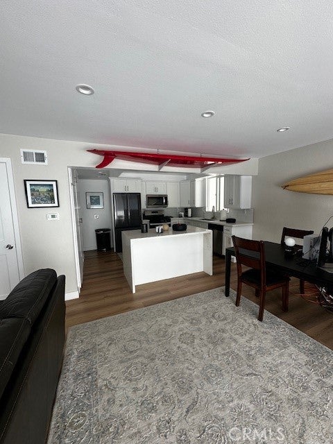 4704 Seashore Drive