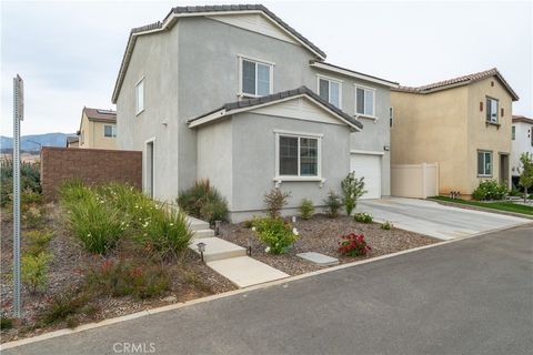 Photo of 1072 Rockcress Ln, Banning, CA 92220 (MLS # IG26073615)