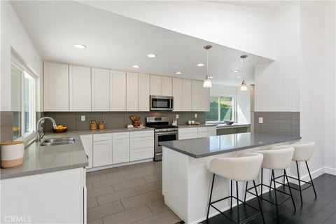 Tiny photo for 23732 Gerrad Way, West Hills, CA 91307 (MLS # SR26152674)