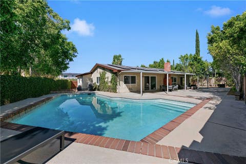Tiny photo for 23732 Gerrad Way, West Hills, CA 91307 (MLS # SR26152674)