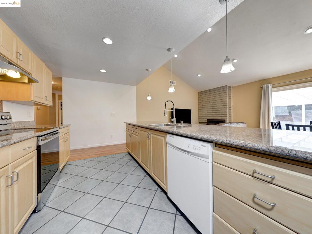 TURTLE CREEK - Residential