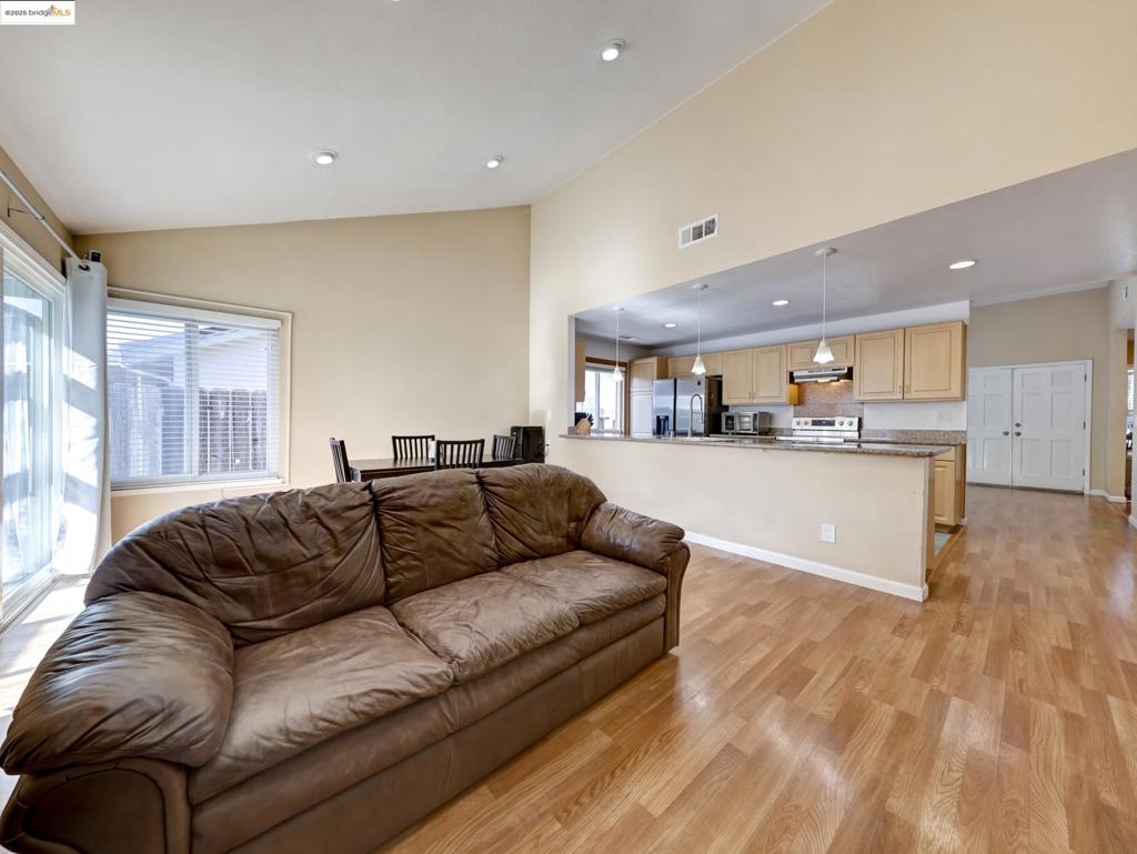 TURTLE CREEK - Residential