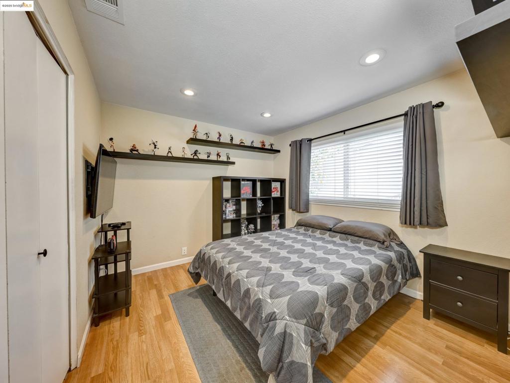 TURTLE CREEK - Residential