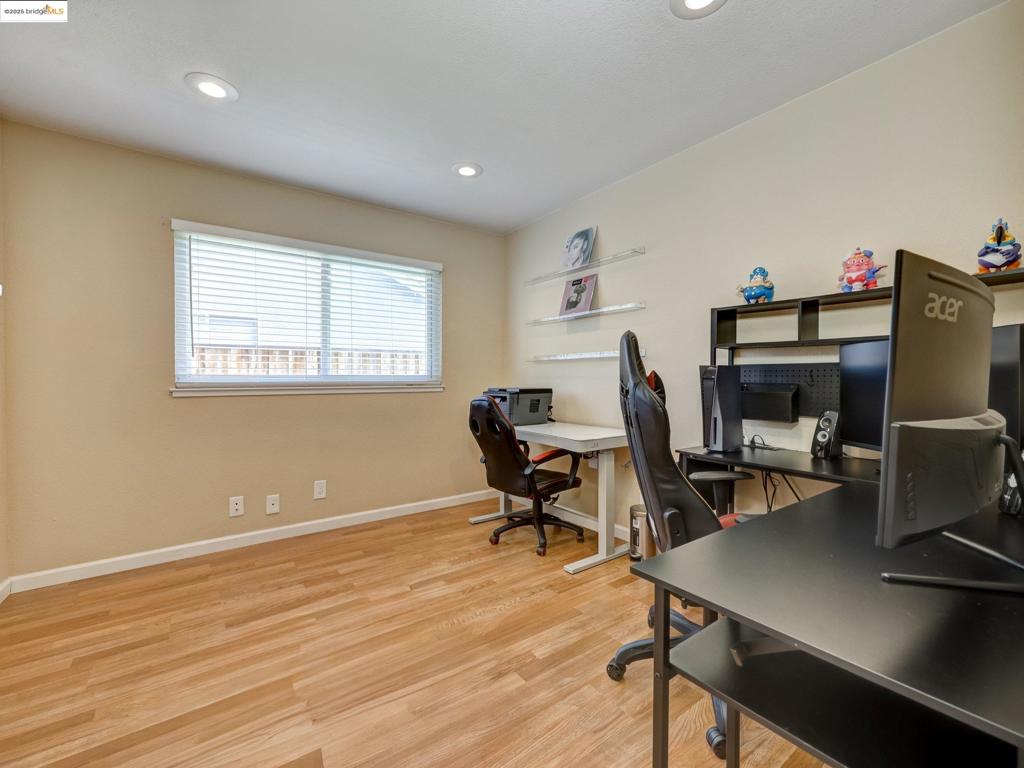 TURTLE CREEK - Residential