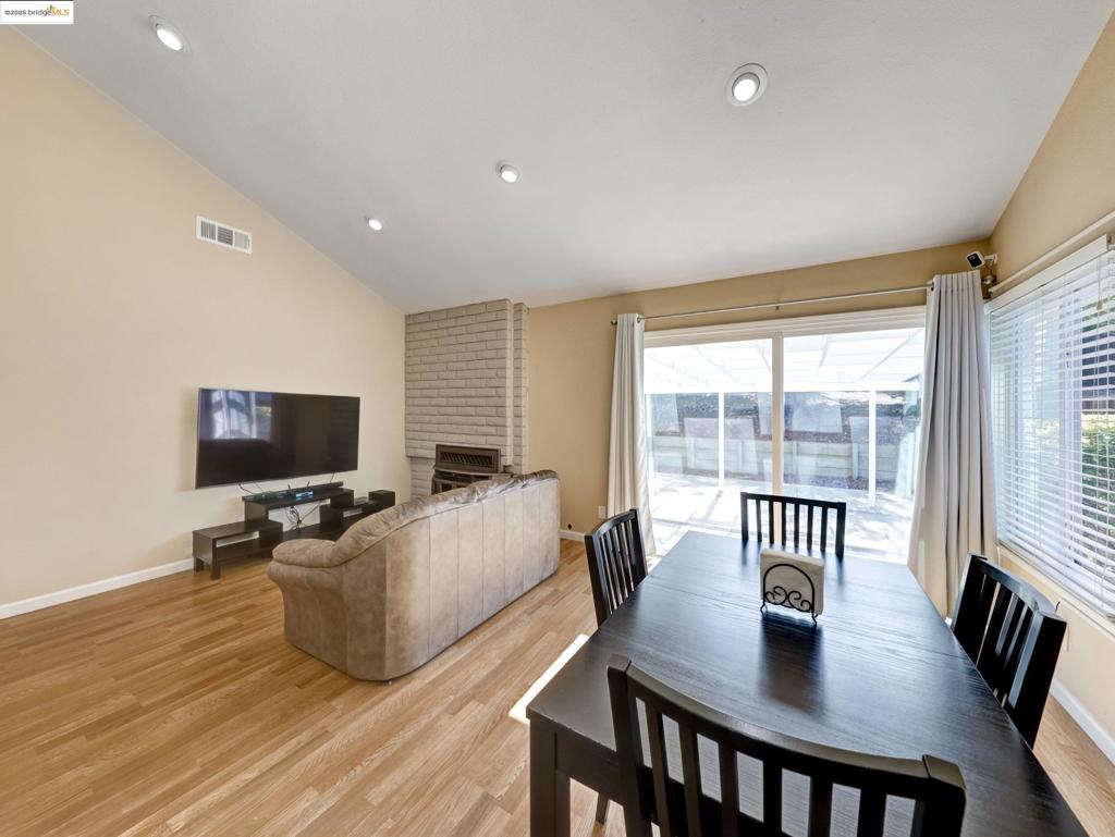 TURTLE CREEK - Residential