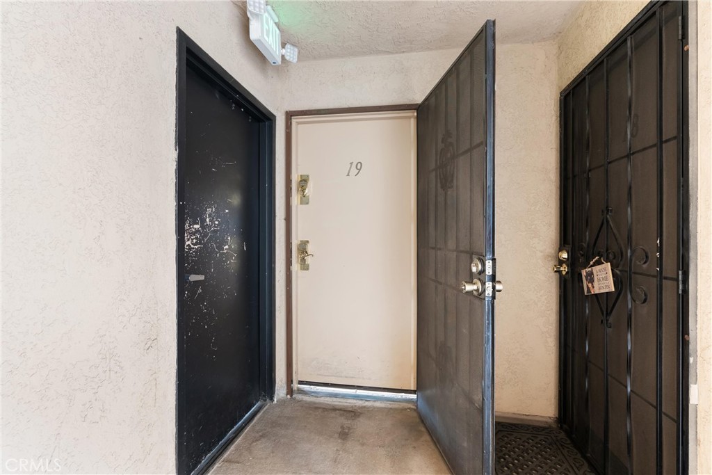 1140 Pacific Avenue 19