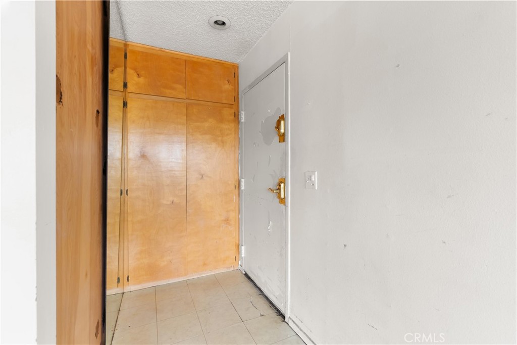 1140 Pacific Avenue 19