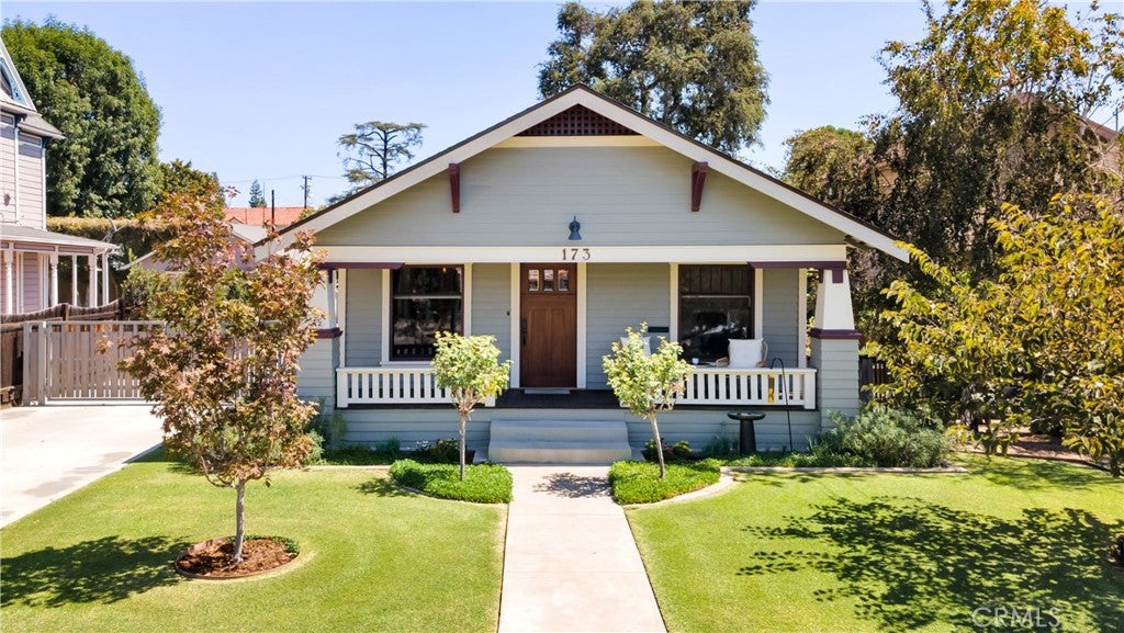 173 S Cypress