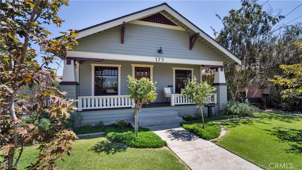 173 S Cypress