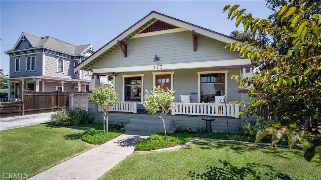 173 S Cypress
