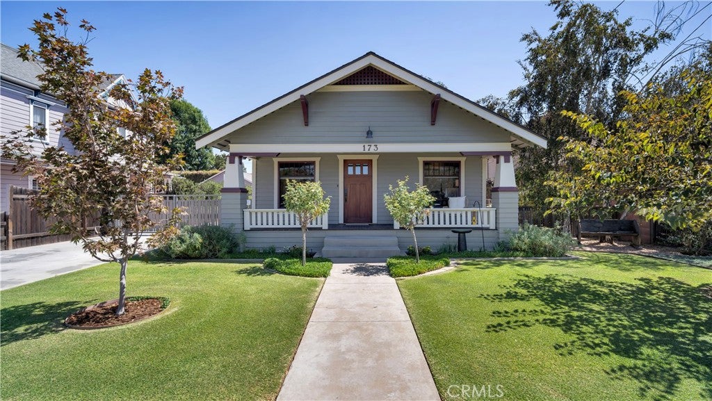 173 S Cypress