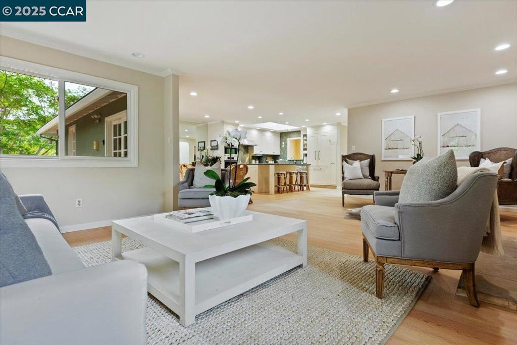 DEL REY - Residential