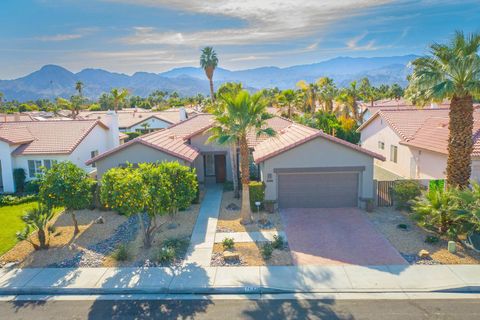 Photo of 74629 Lavender Way, Palm Desert, CA 92260 (MLS # 219141700DA)