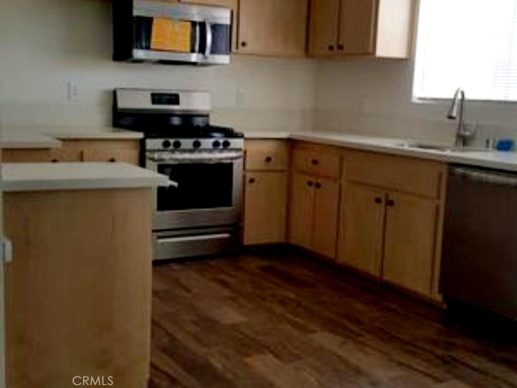 700 W La Veta Avenue K5