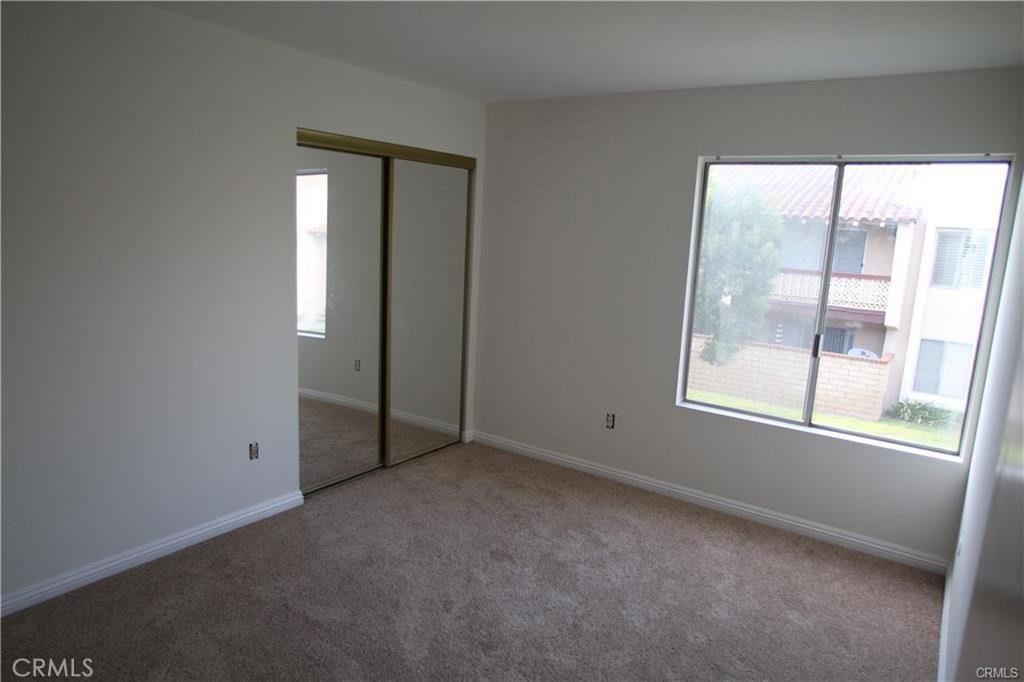 700 W La Veta Avenue K5