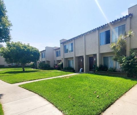 700 W La Veta Avenue K5 Orange CA 92868
