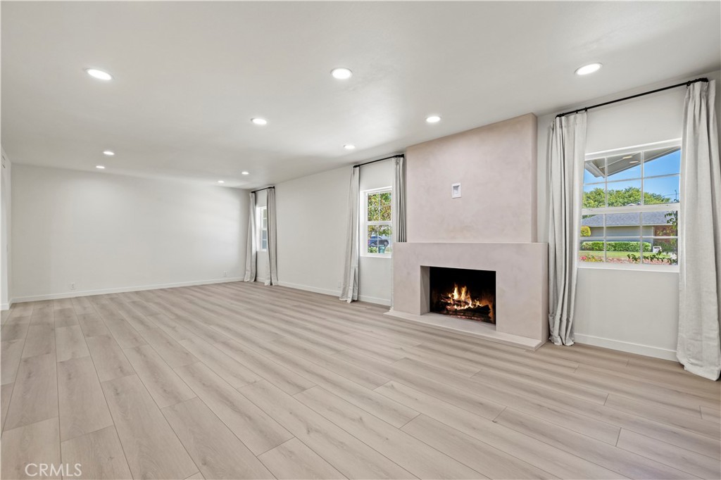 Shadow Oaks (318) - Residential Lease