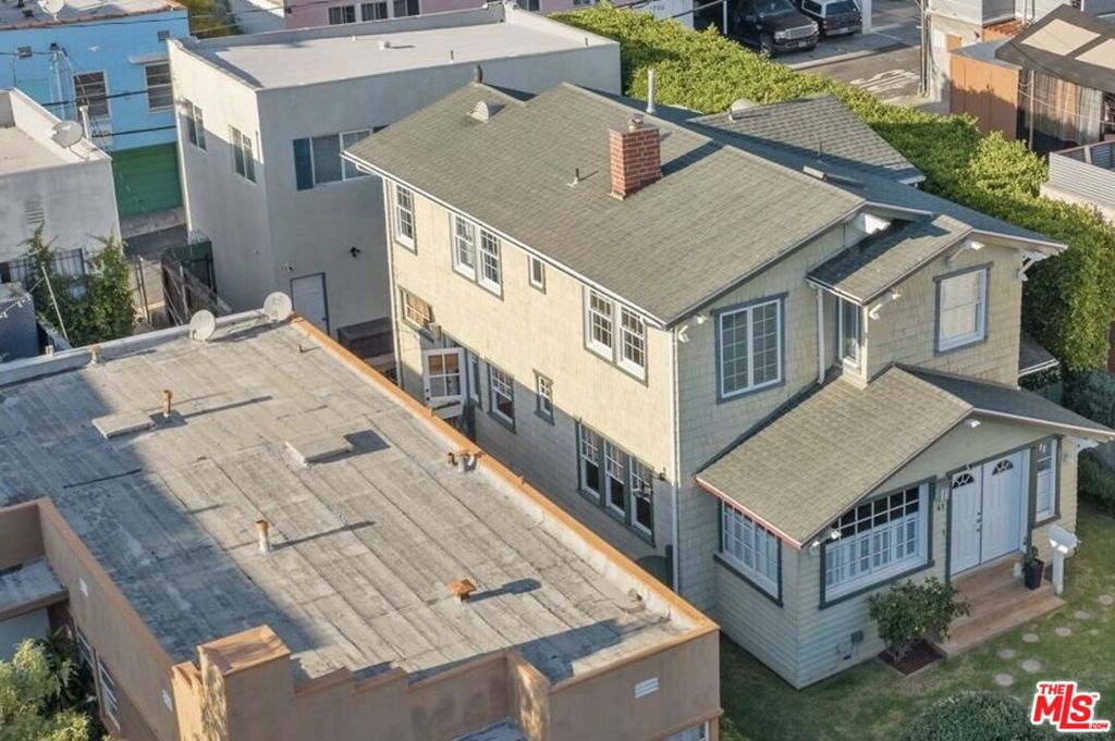 41 Vicente Terrace, Santa Monica CA 90401