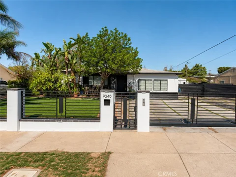 9240 Kewen Ave, Los Angeles, CA 91352 - MLS#: PW26190979