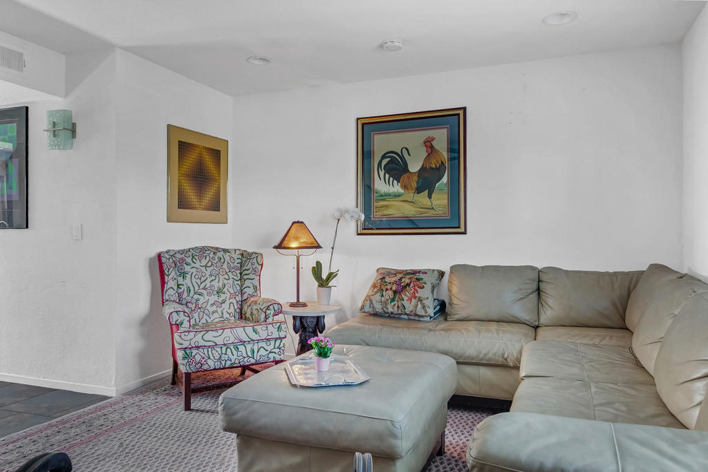 Hermosa Villas - Residential