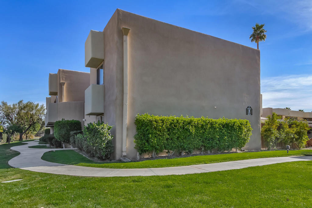 Hermosa Villas - Residential